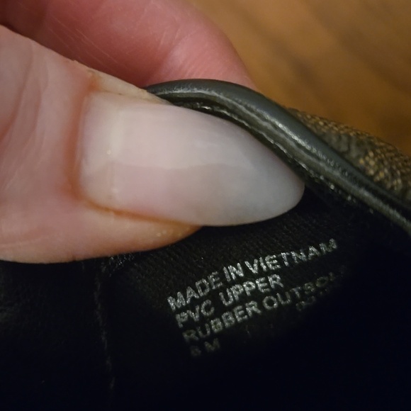 MICHAEL KORS Emmett Logo Slip-On Sneaker - Picture 8 of 8